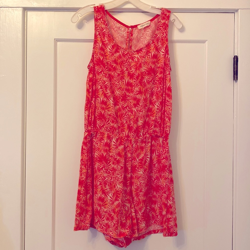 Silk Amour Vert romper in coral